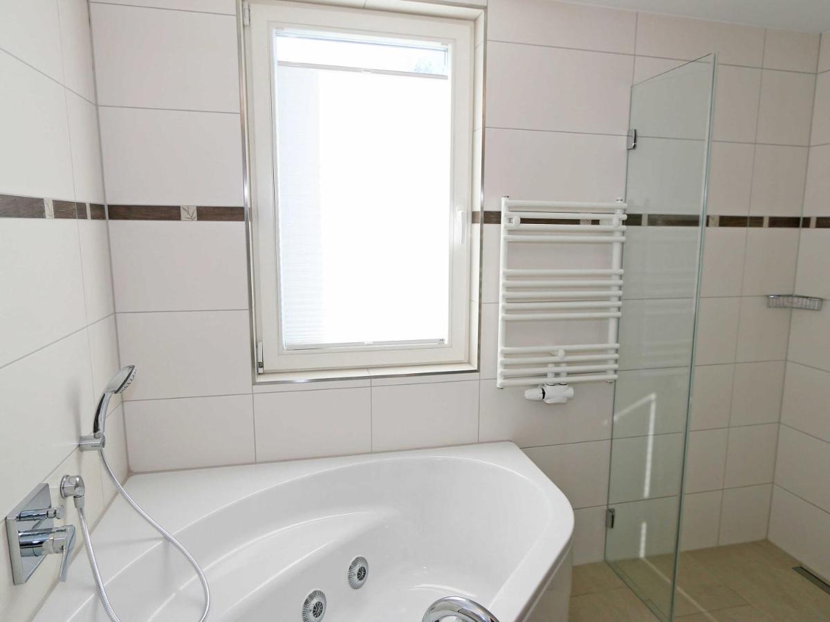 Strandvilla Baabe - Wg 12 Mit Meerblick, Kamin, Sauna, Whirlpool Екстериор снимка